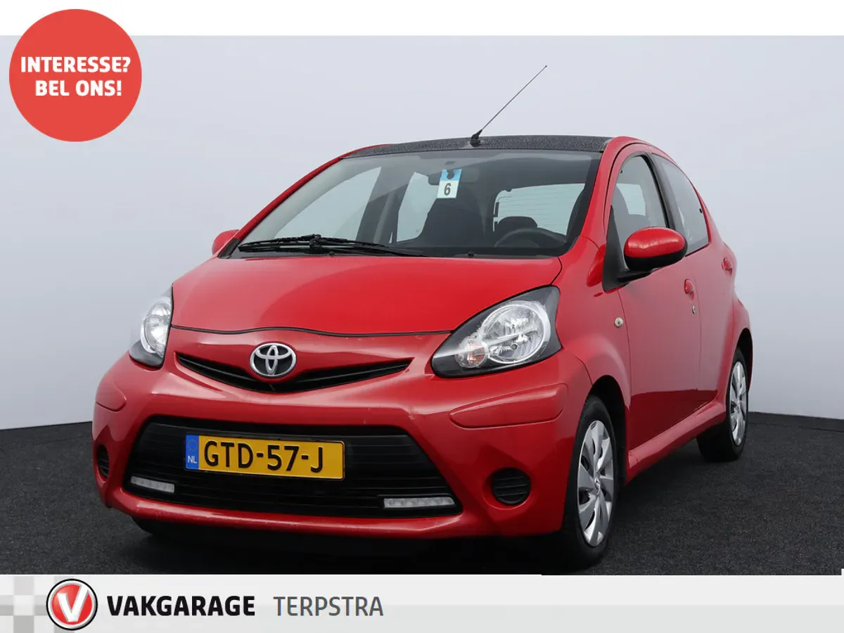Toyota Aygo (2014) — foto 1