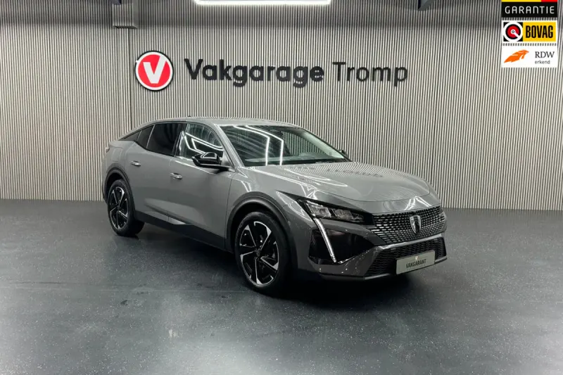 Peugeot 408 (2024)