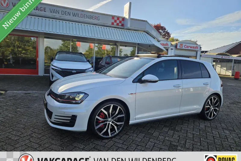 Volkswagen Golf (2015)