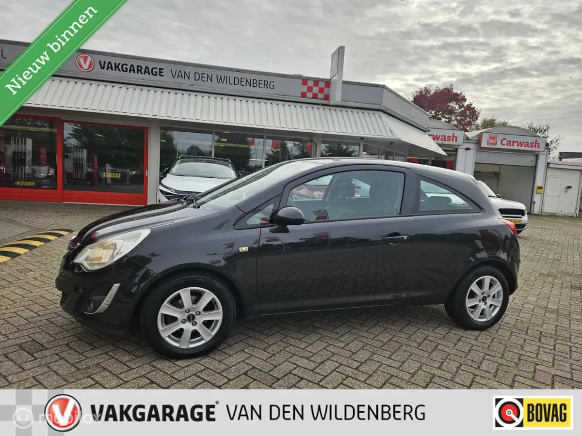 Opel Corsa (2012) — foto 1