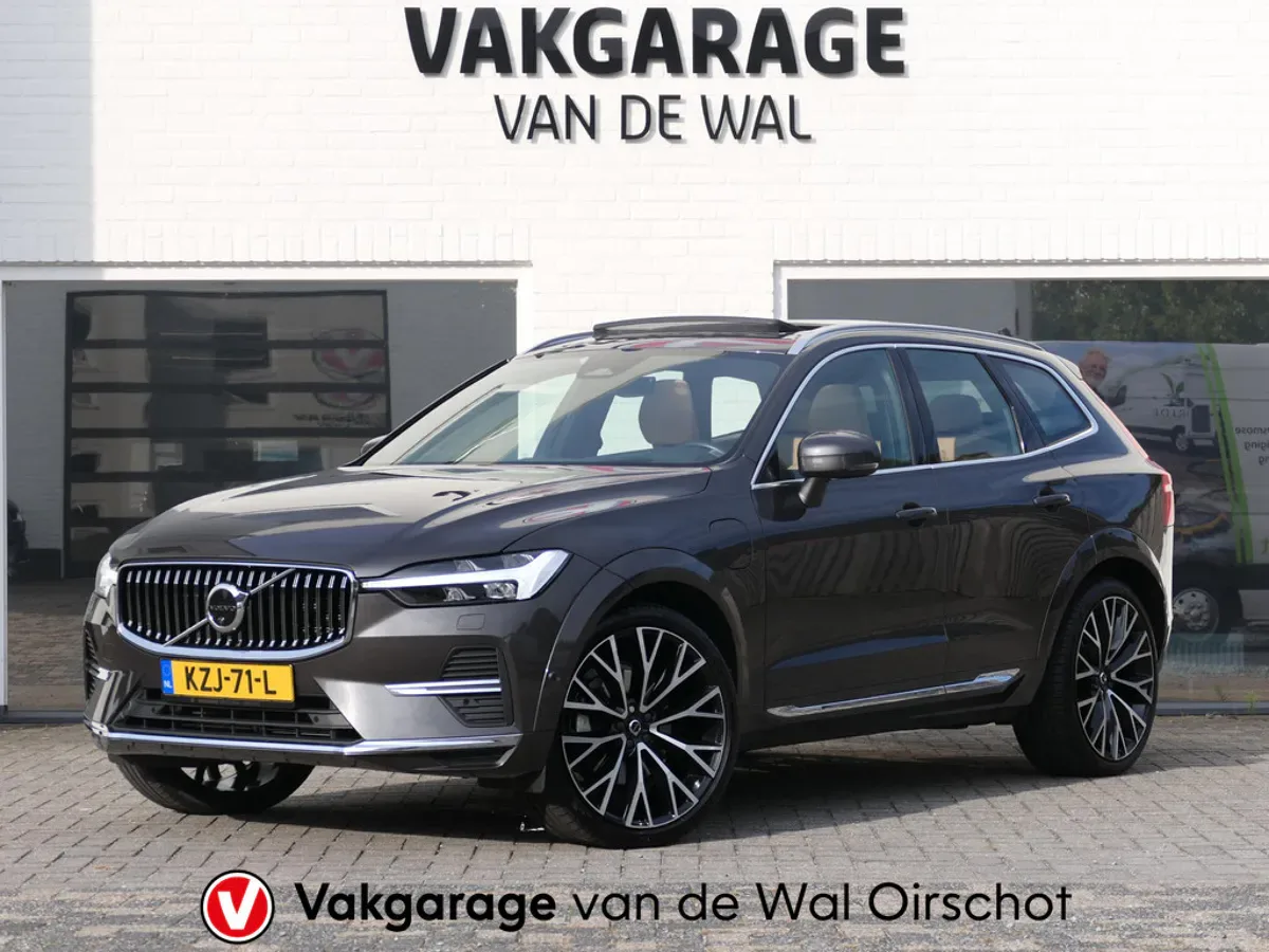 Volvo XC60 (2021) — foto 1
