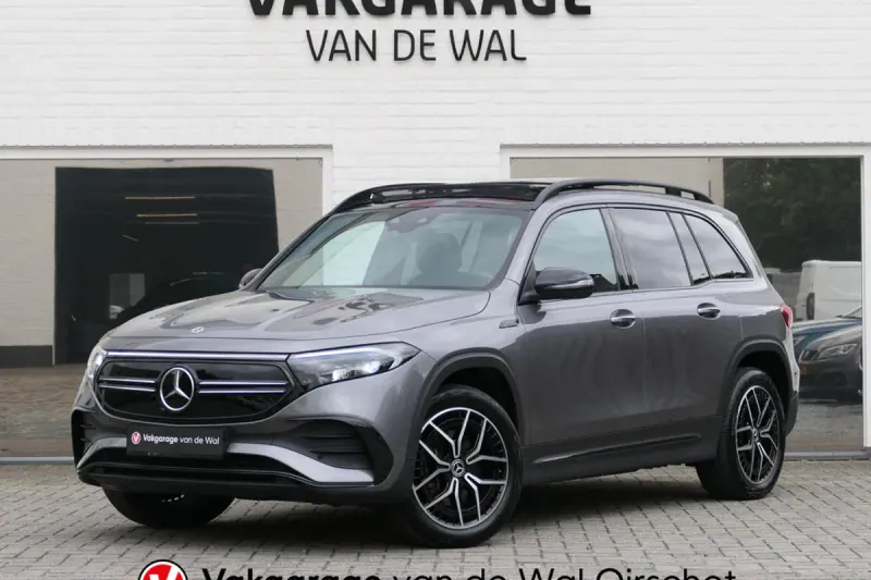 Mercedes-Benz EQB (2022)
