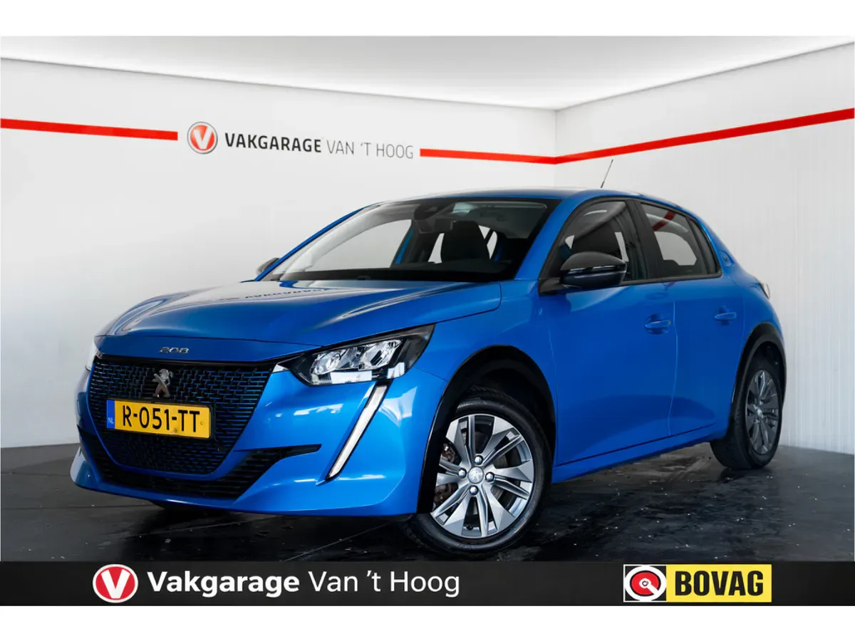 Peugeot e-208 (2022) — foto 1