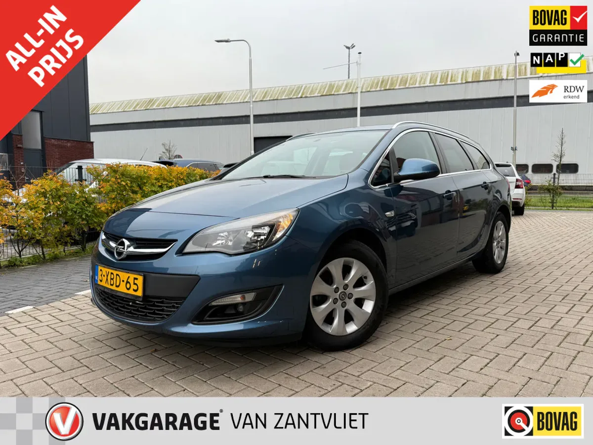 Opel Astra (2014) — foto 1