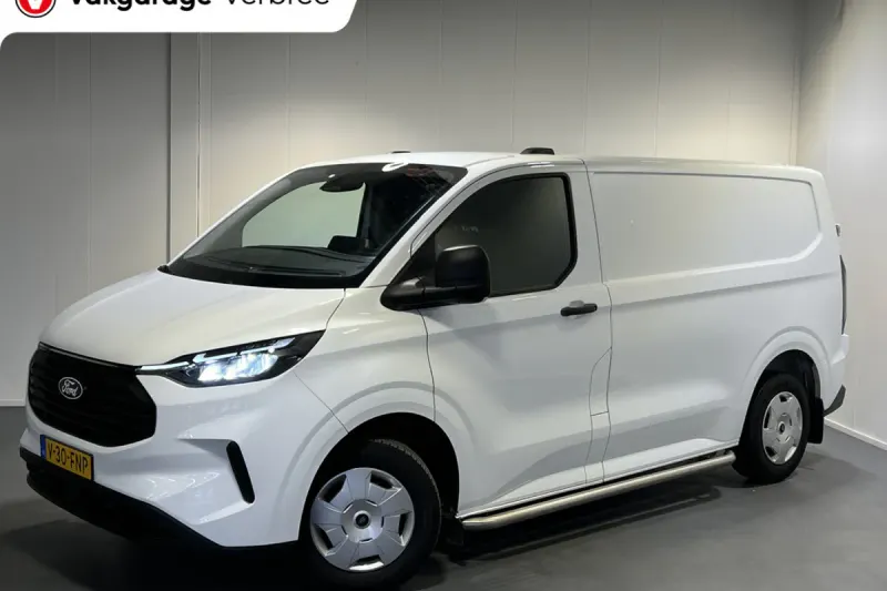 Ford Transit Custom (2024)