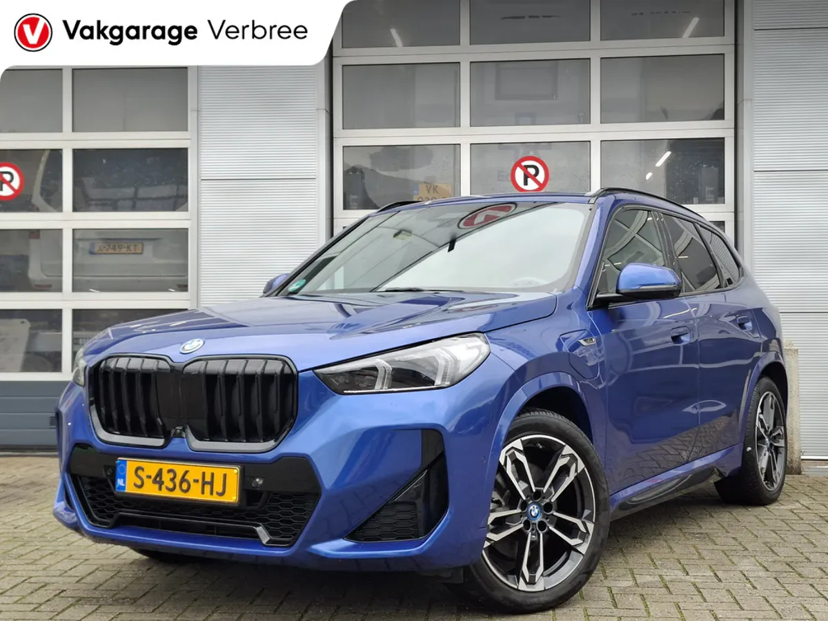 BMW X1 (2023) — foto 1