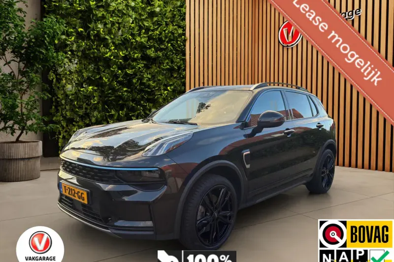 Lynk & Co 01 (2023)