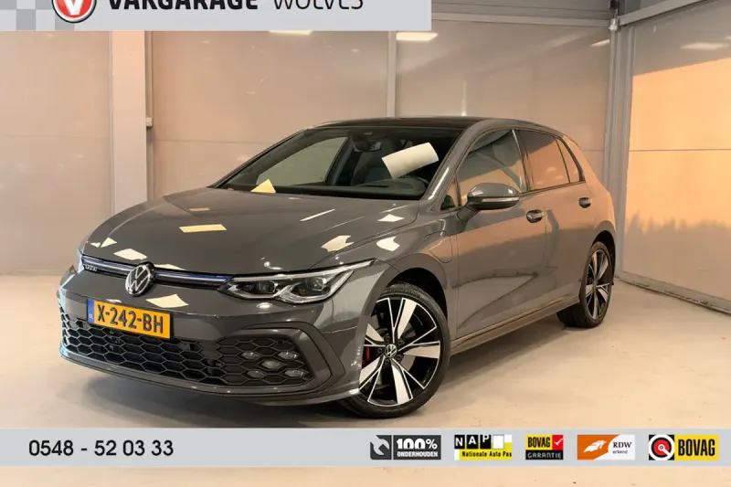 Volkswagen Golf (2023)