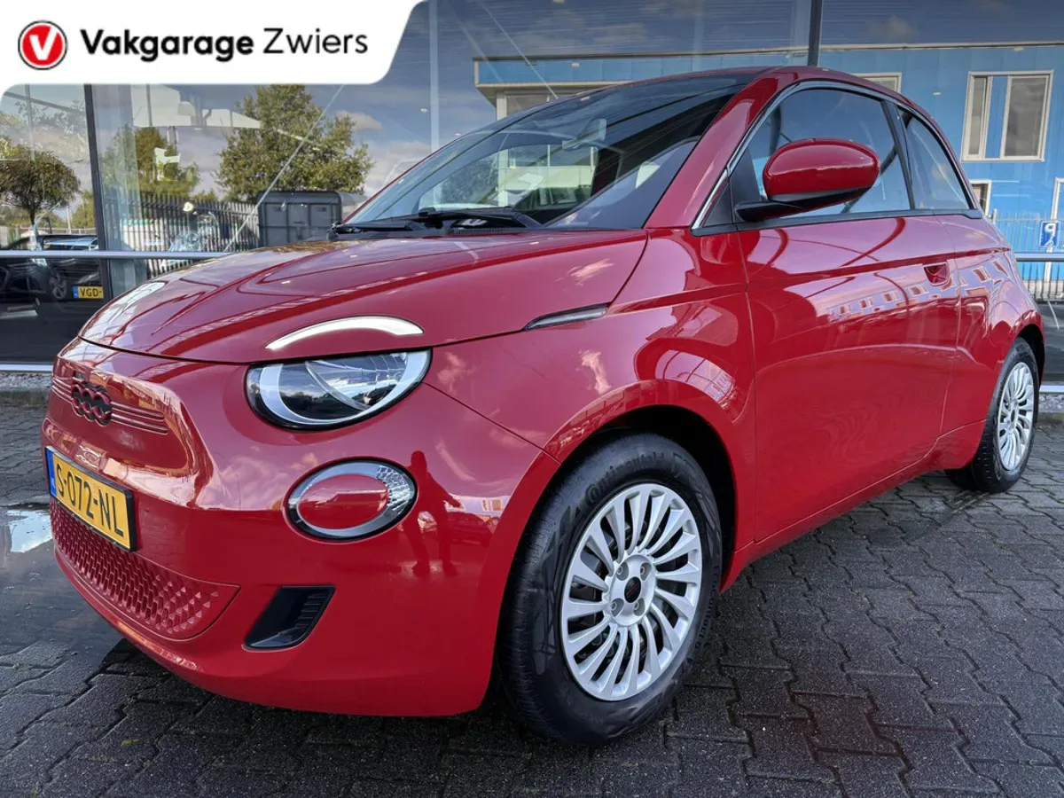 Fiat 500 (2023) — foto 1