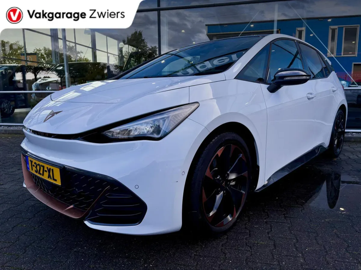 CUPRA Born (2022) — foto 1