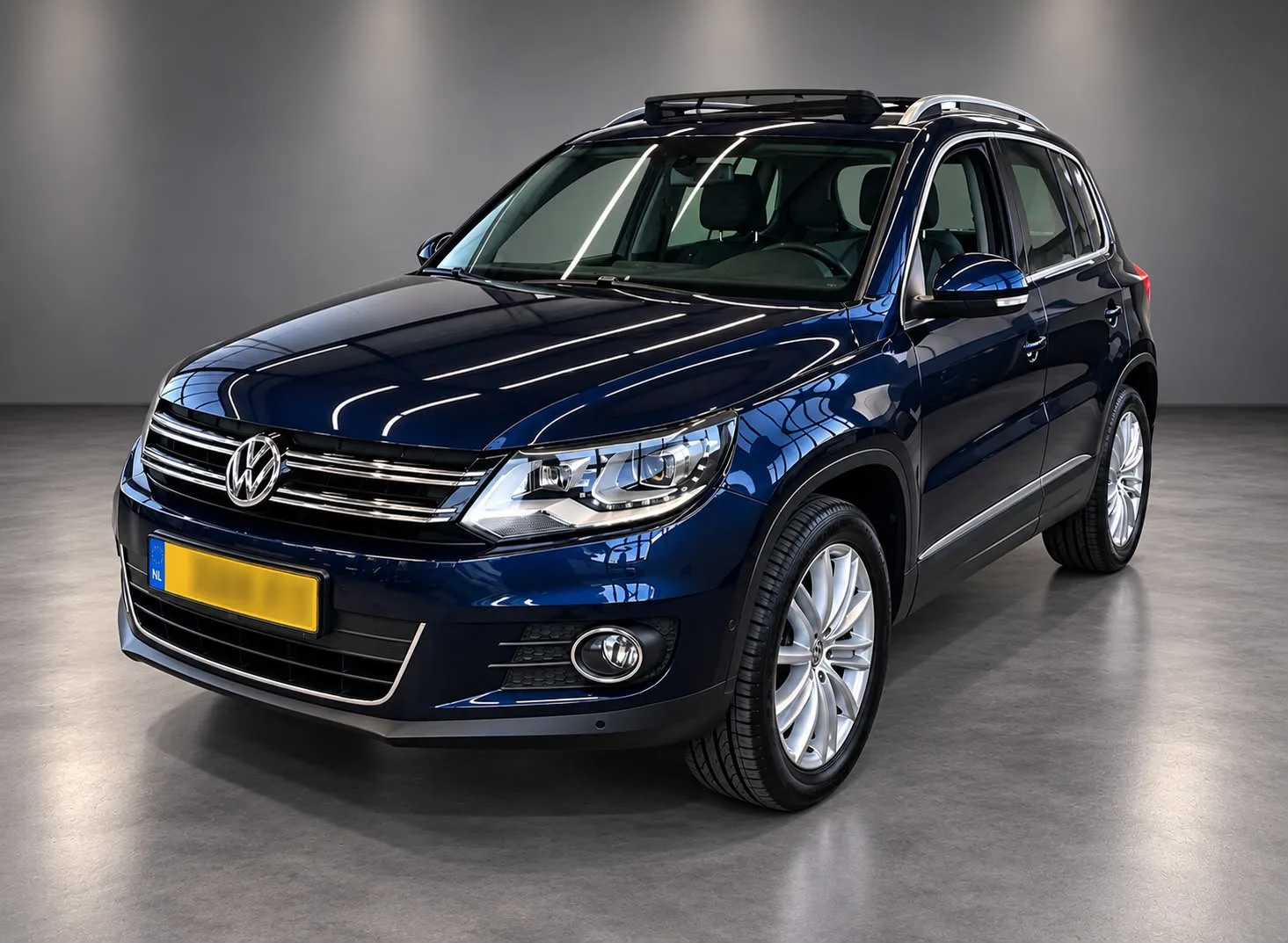 Volkswagen Tiguan (2014) — foto 1