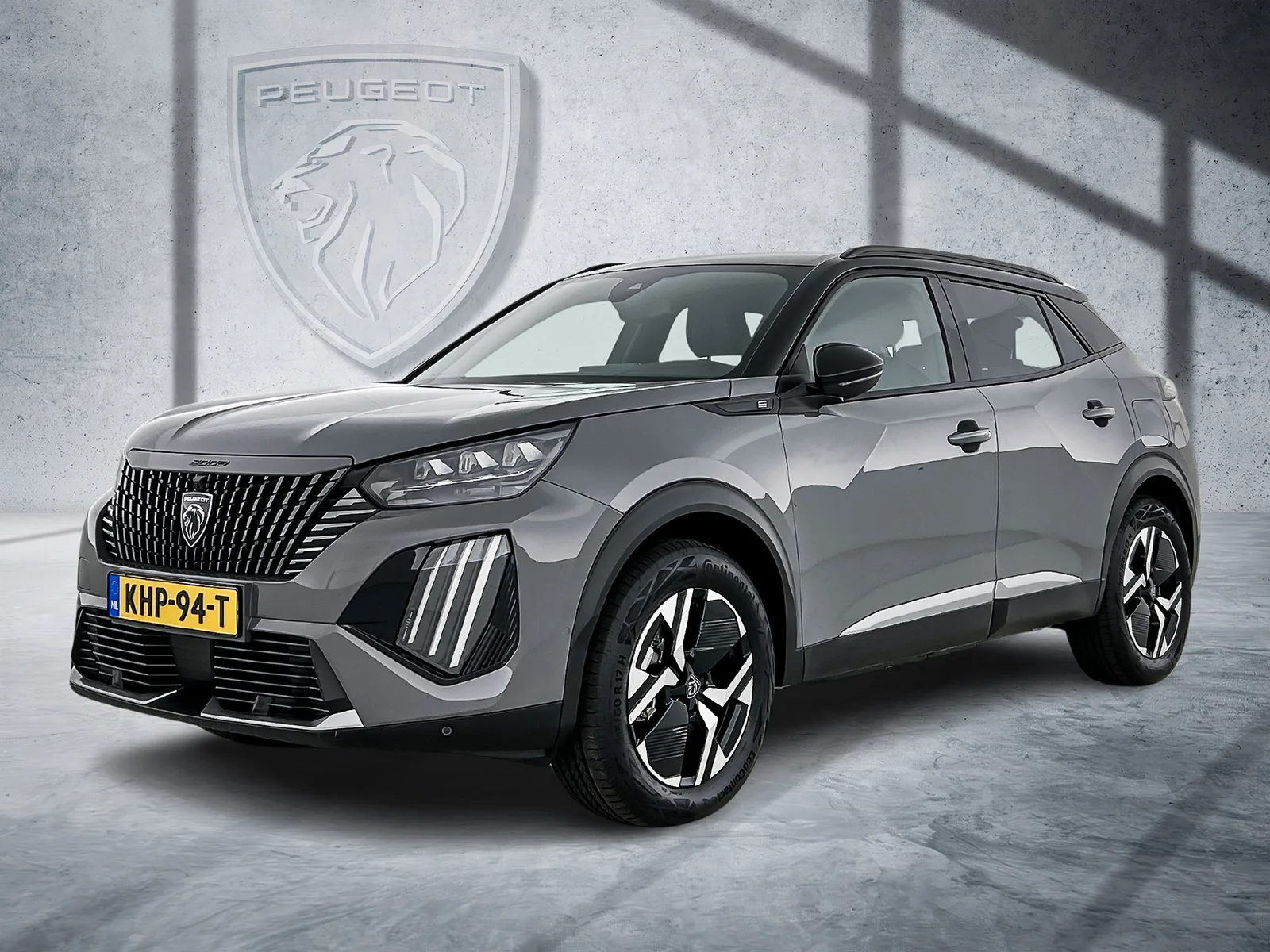Peugeot e-2008 (2025) — foto 1