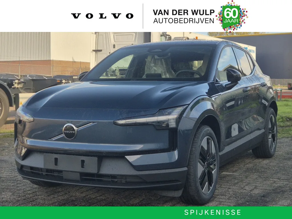 Volvo EX30 (2026) — foto 1