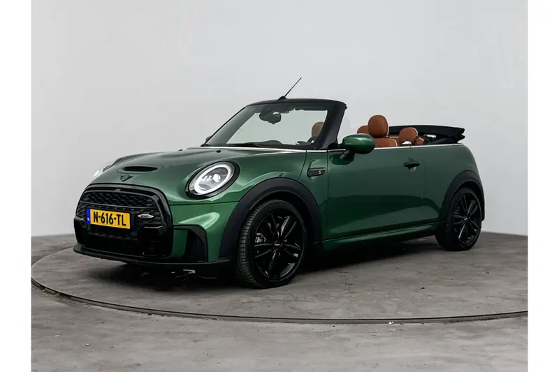 MINI Cabrio (2022)