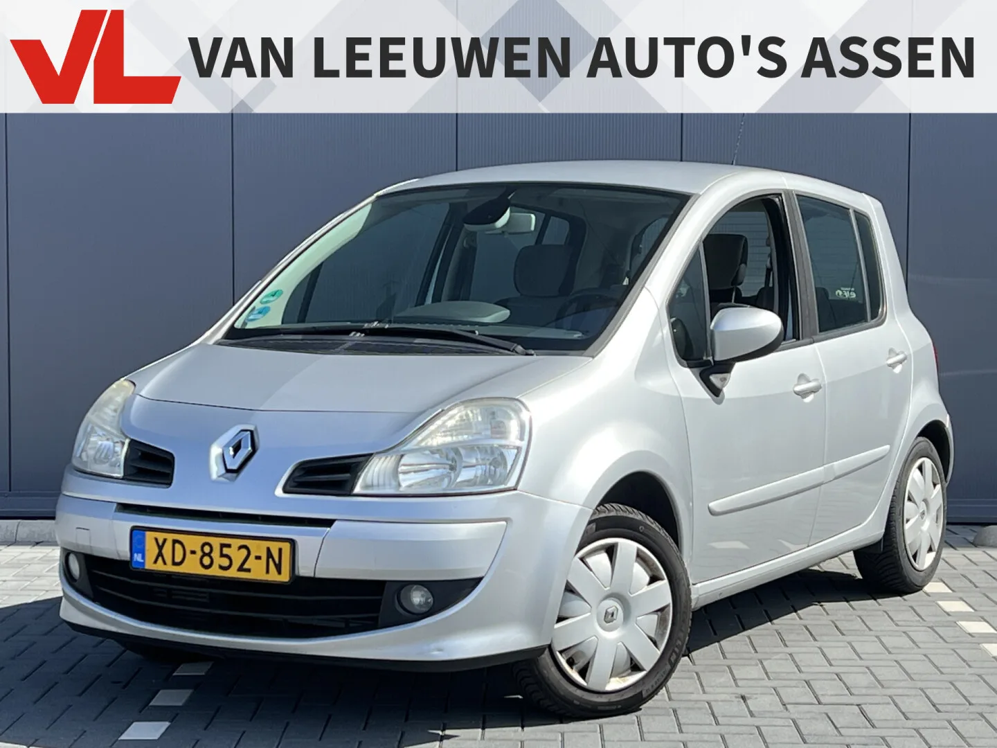 Renault Modus (2009) — foto 1