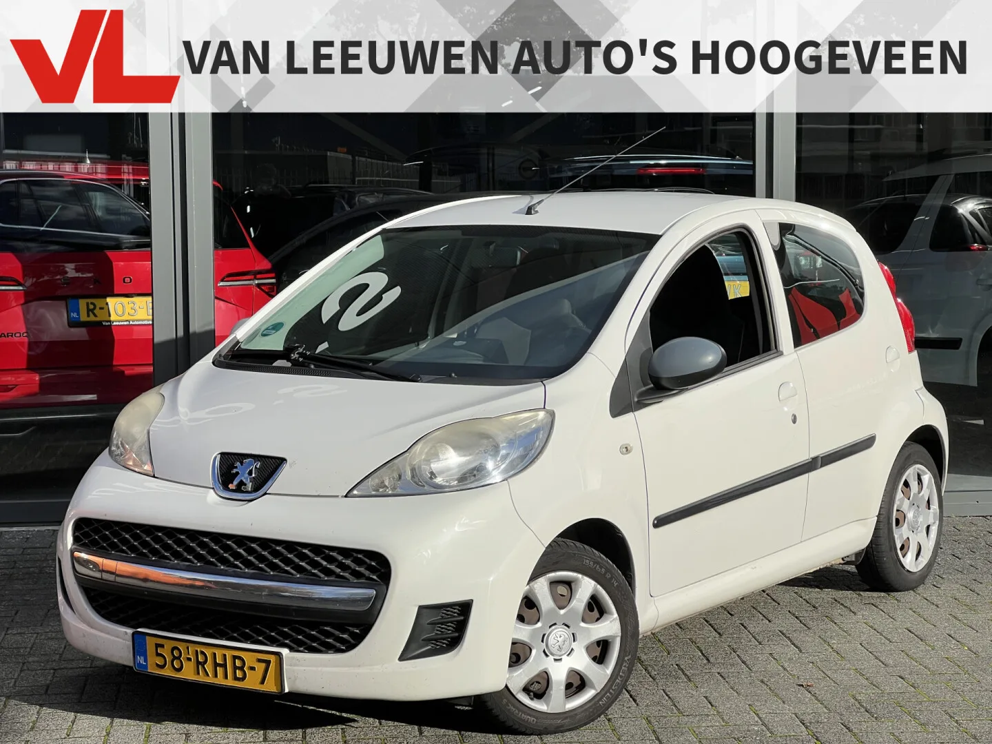 Peugeot 107 (2011) — foto 1