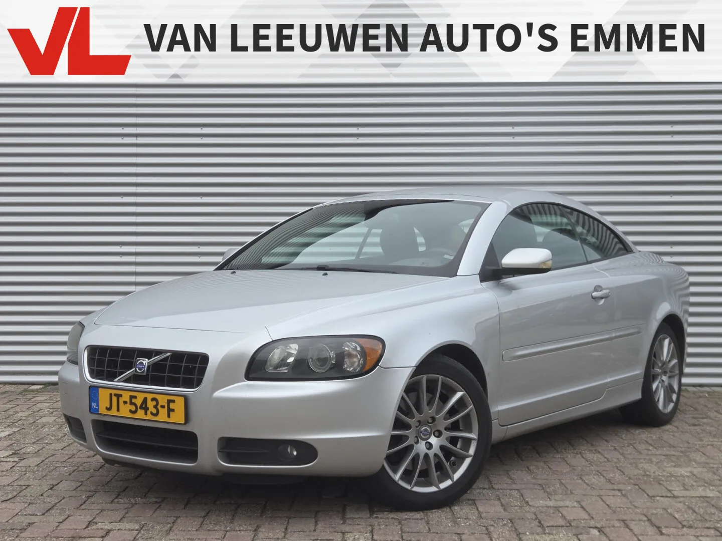 Volvo C70 (2006) — foto 1