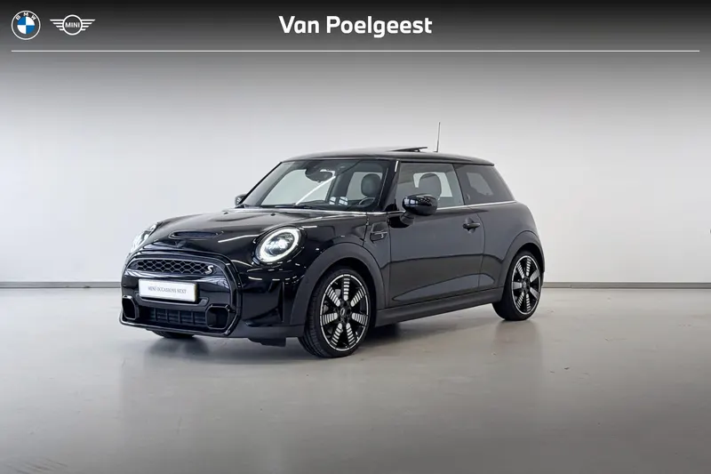 MINI Cooper (2021)