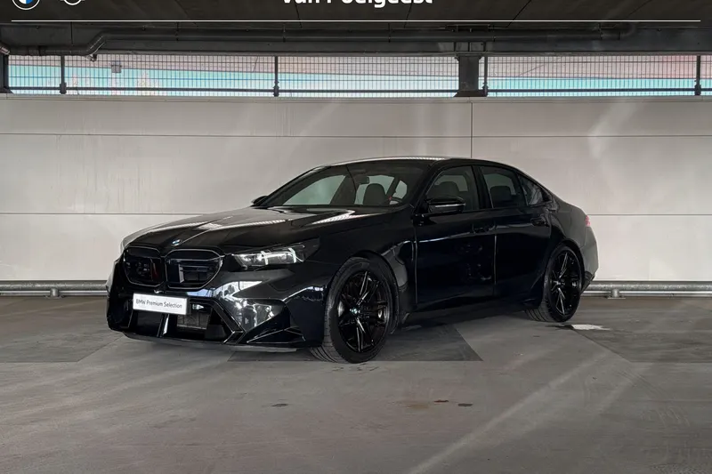 BMW M5 (2025)