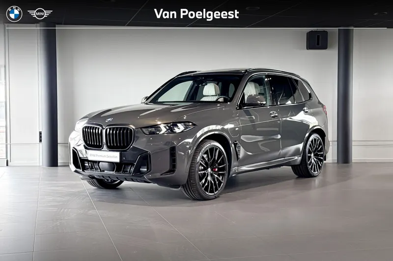 BMW X5 (2025)