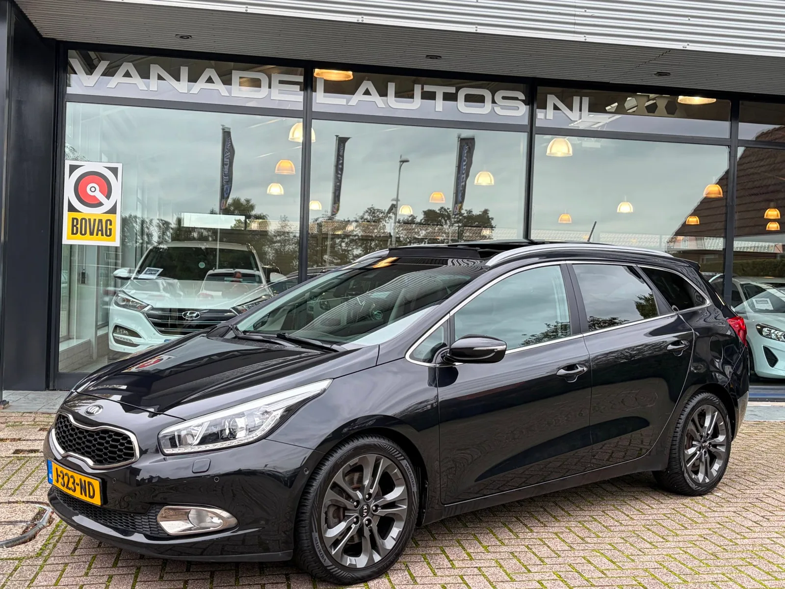 Kia Ceed (2014) — foto 1