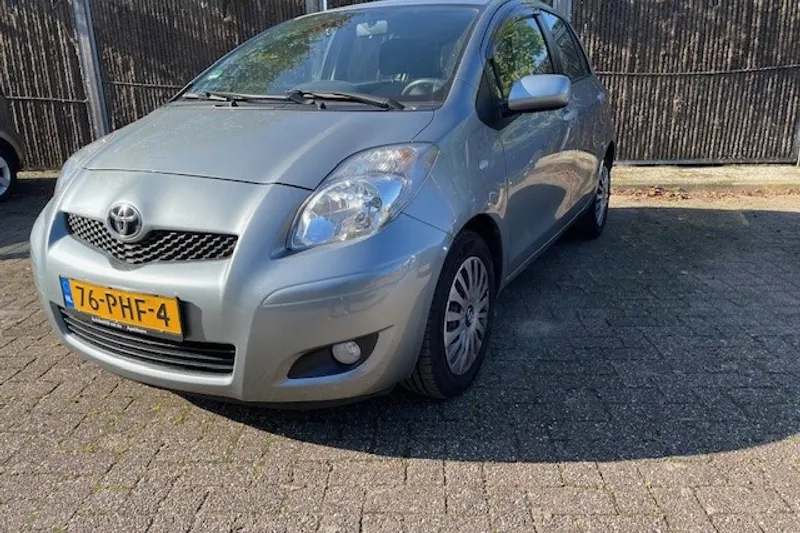 Toyota Yaris (2011)
