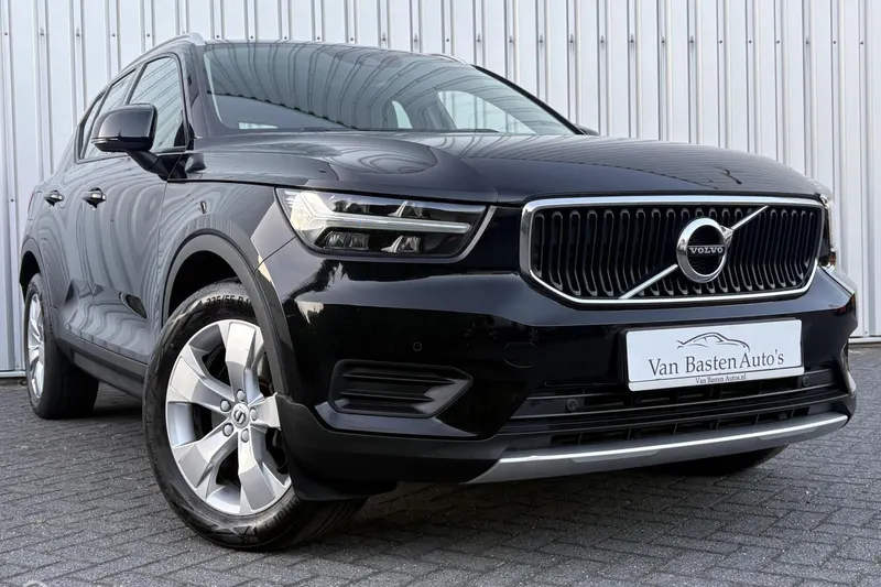 Volvo XC40 (2020)