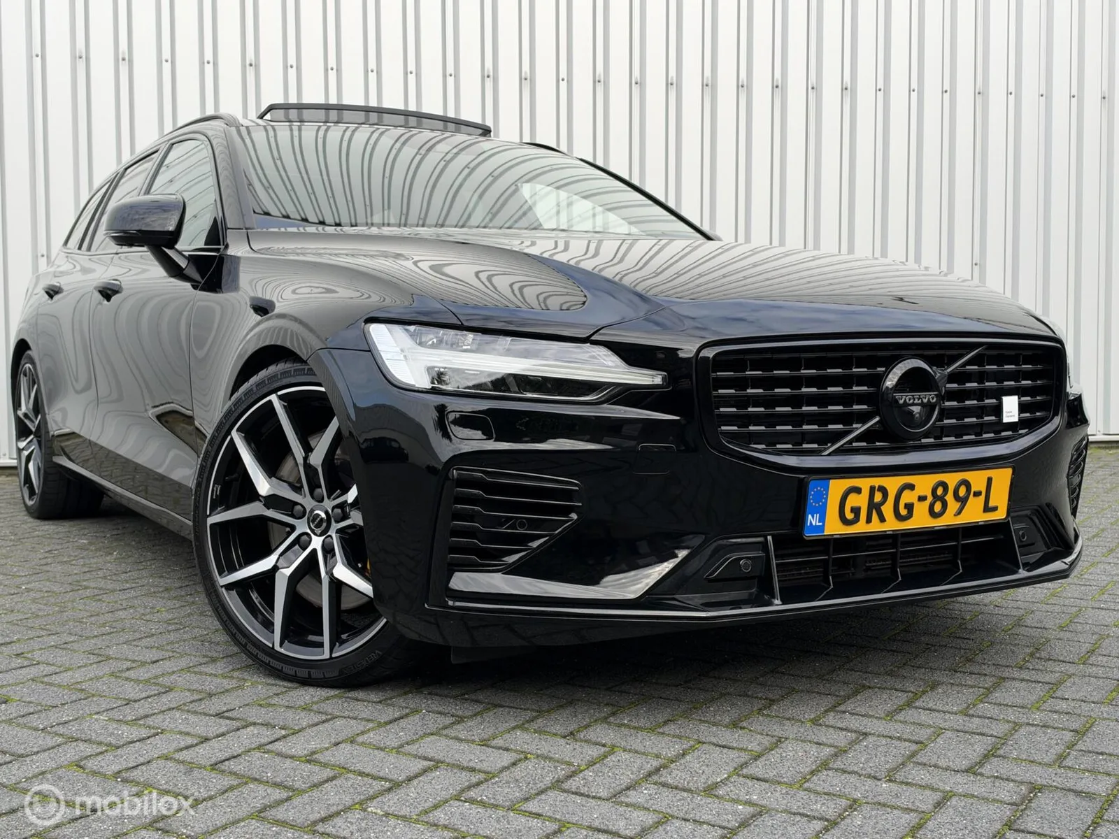 Volvo V60 (2021) — foto 1
