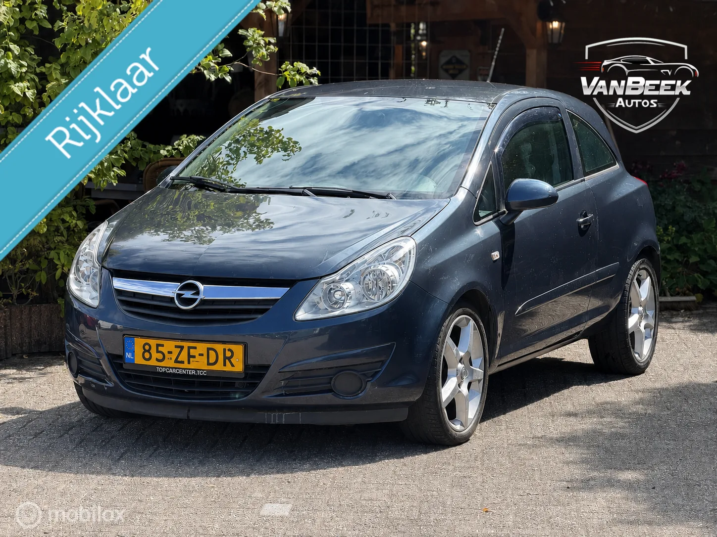 Opel Corsa (2008) — foto 1