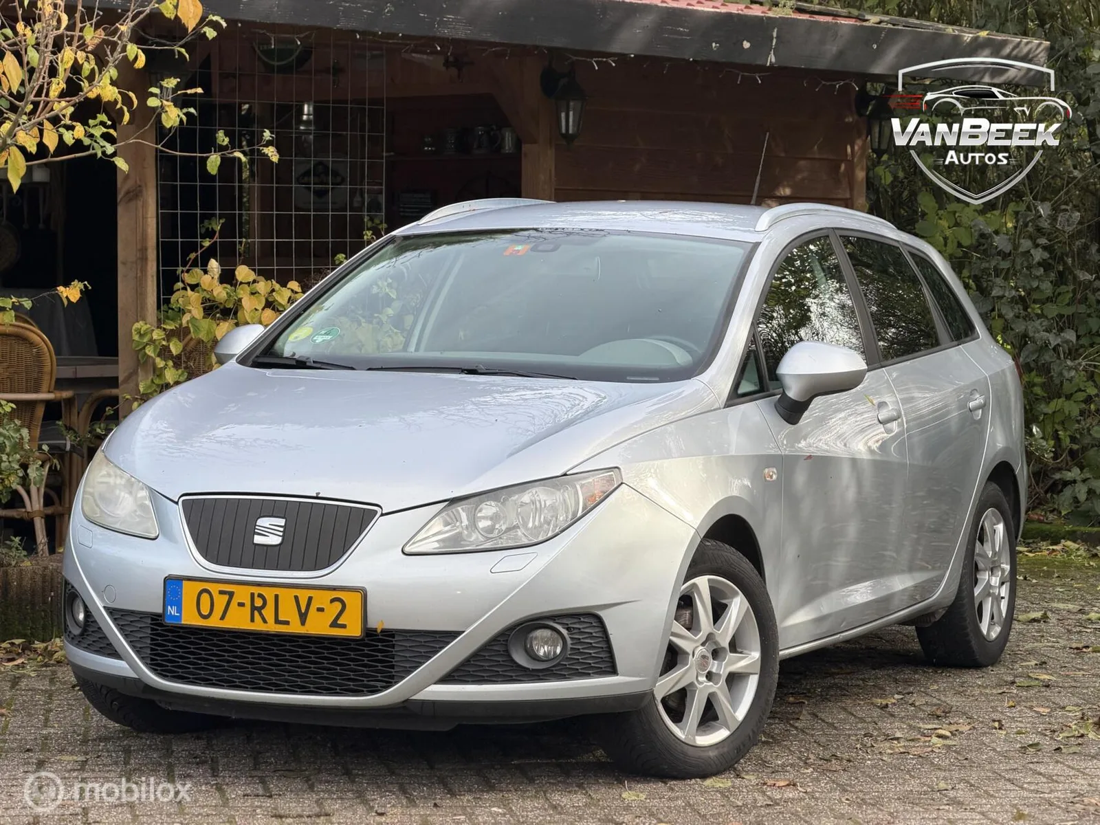SEAT Ibiza (2011) — foto 1