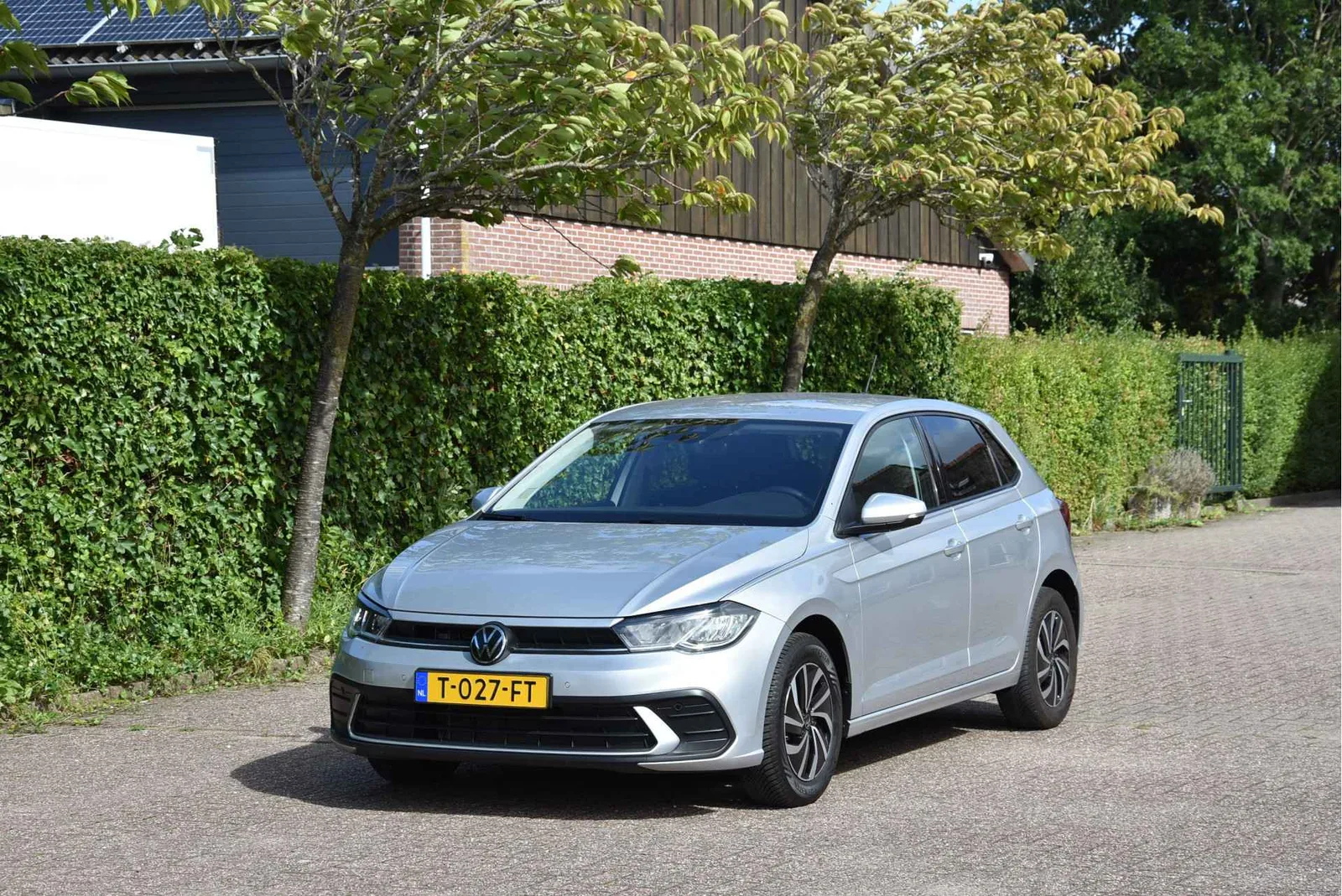 Volkswagen Polo (2023) — foto 1