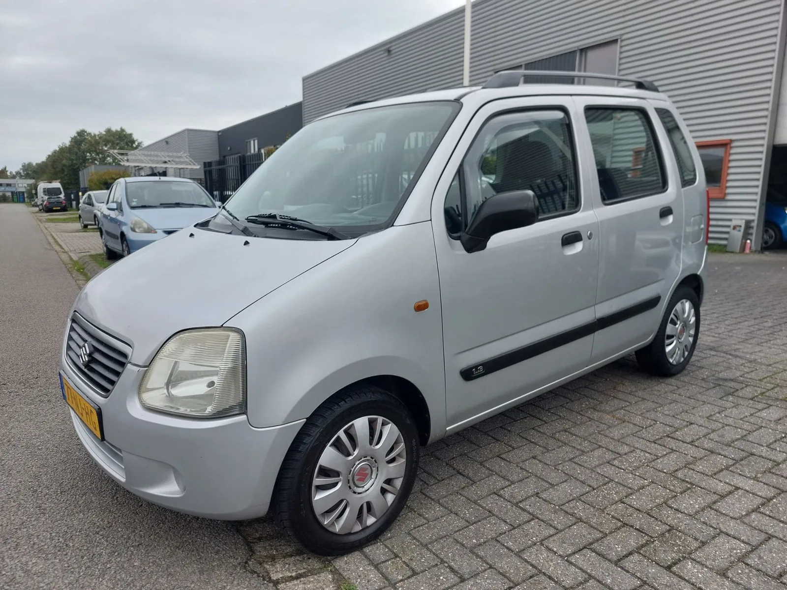 Suzuki Wagon R+ (2003) — foto 1