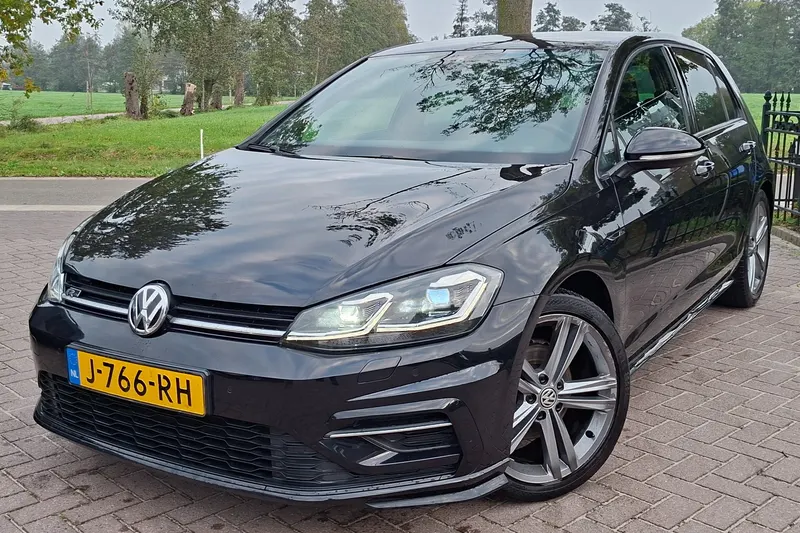 Volkswagen Golf (2019)