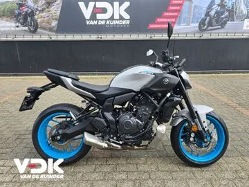 Yamaha MT-07 (2025) — foto 1