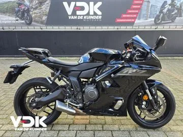 Yamaha YZF-R7 (2026) — foto 1
