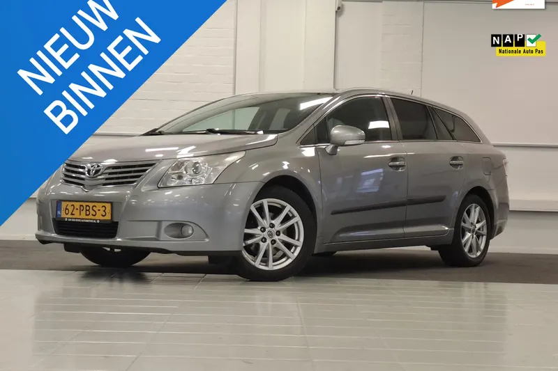 Toyota Avensis (2011)