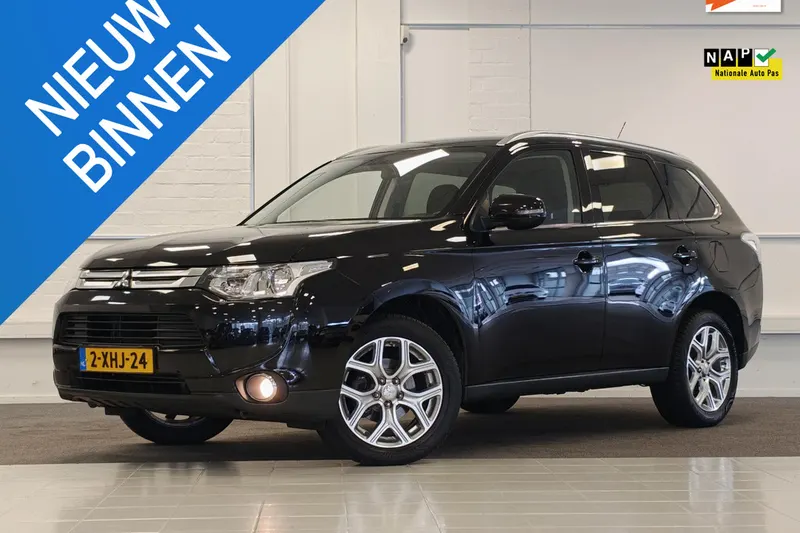 Mitsubishi Outlander (2014)