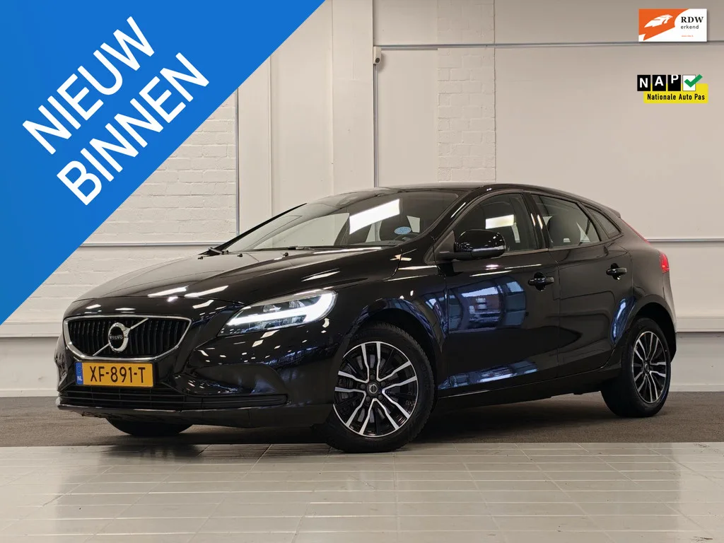 Volvo V40 (2019) — foto 1