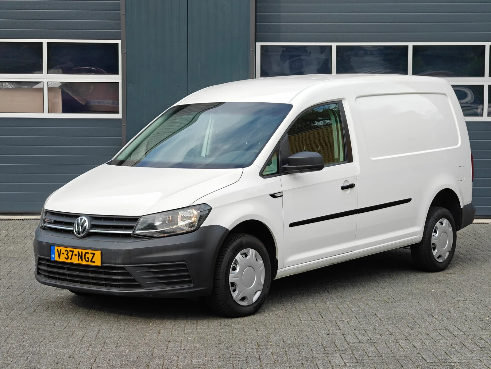 Volkswagen Caddy (2020) — foto 1