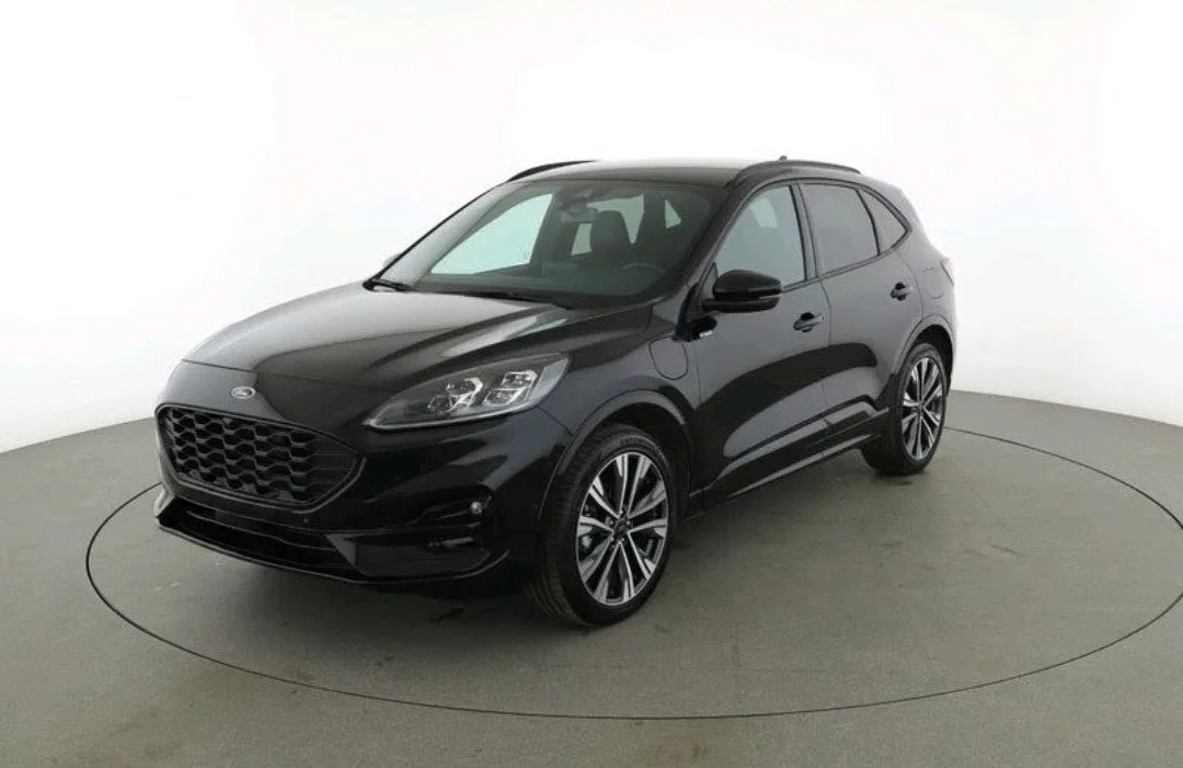 Ford Kuga (2023) — foto 1