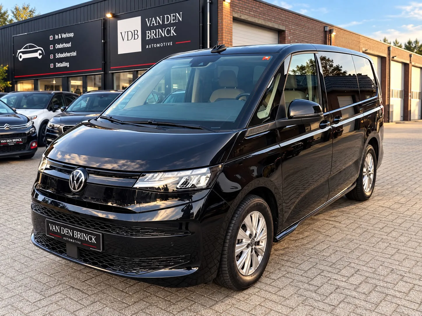 Volkswagen Multivan (2025) — foto 1