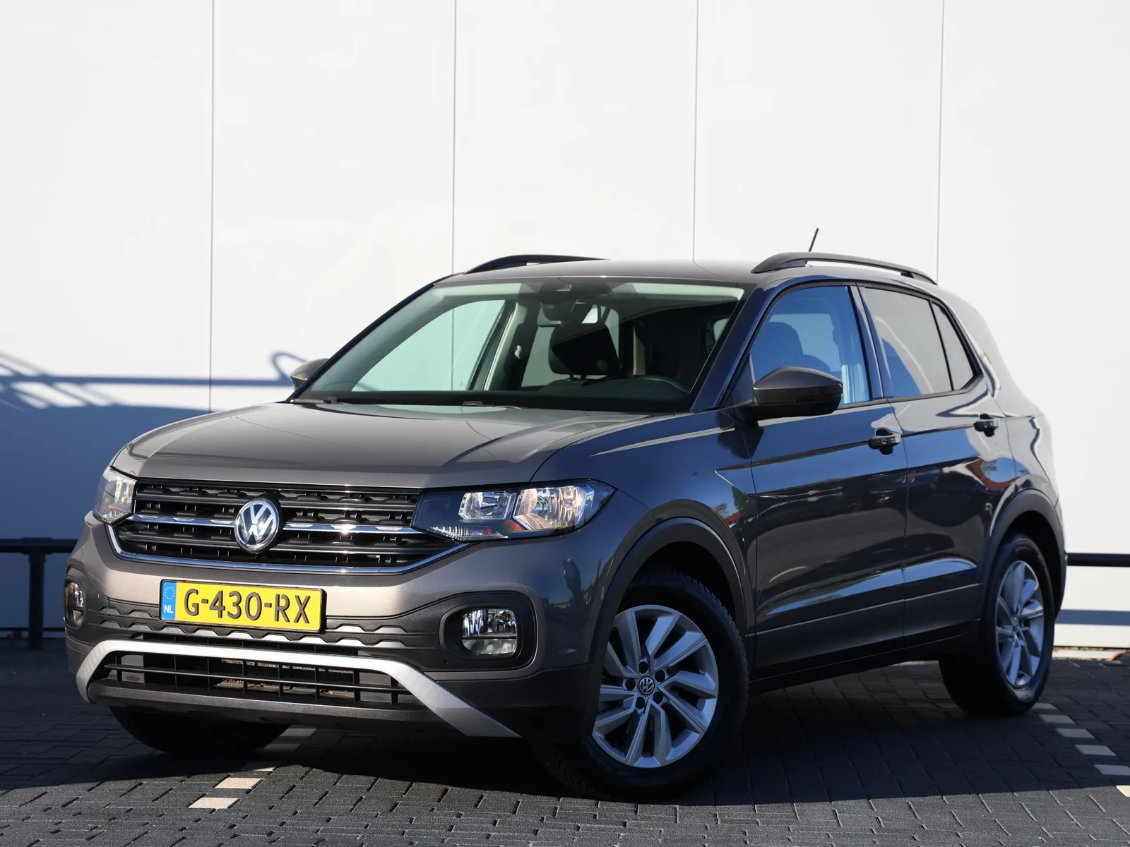 Volkswagen T-Cross (2019) — foto 1