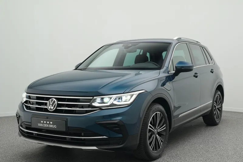 Volkswagen Tiguan (2021)