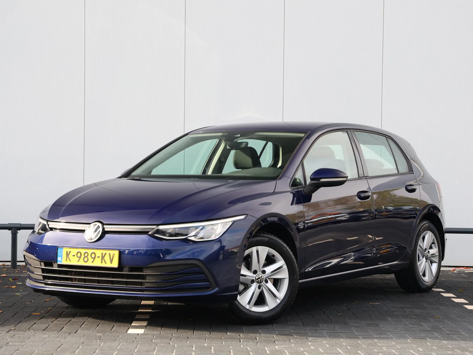 Volkswagen Golf (2021) — foto 1