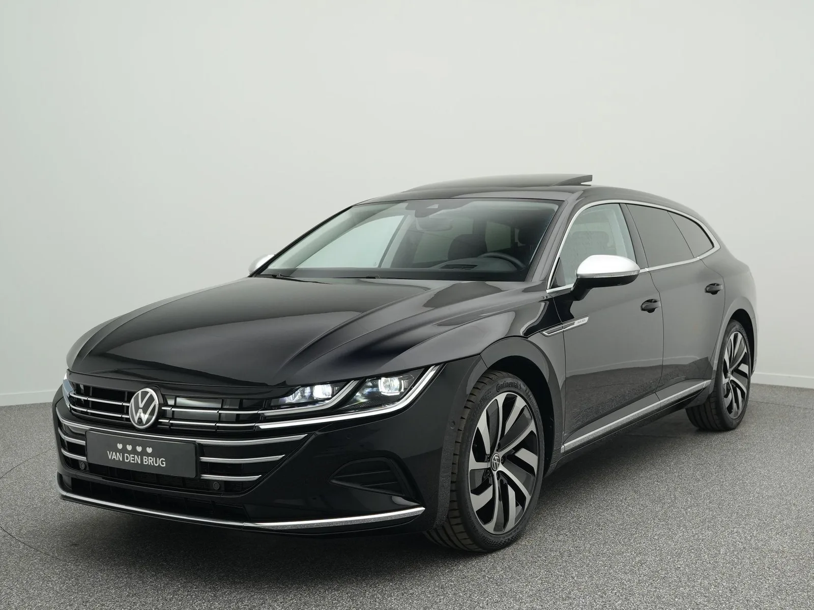 Volkswagen Arteon (2022) — foto 1