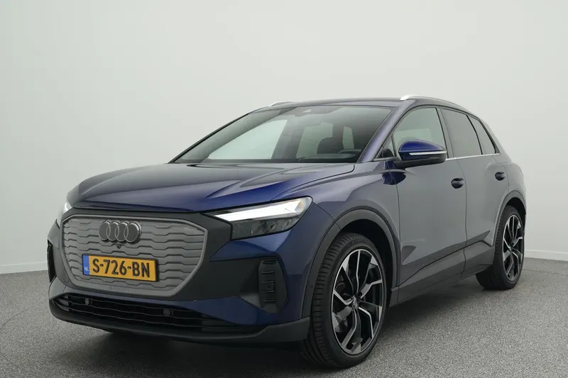 Audi Q4 e-tron (2022)