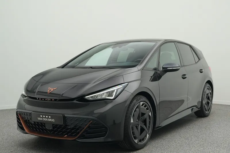 CUPRA Born (2024)