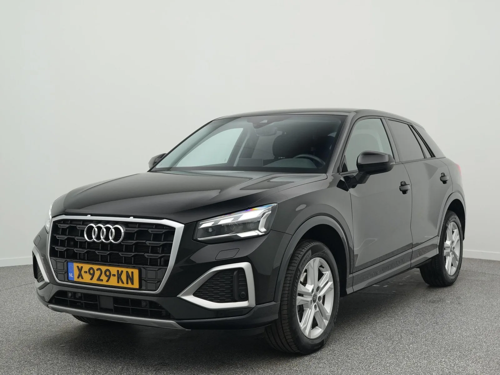 Audi Q2 (2023) — foto 1