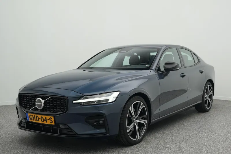 Volvo S60 (2024)