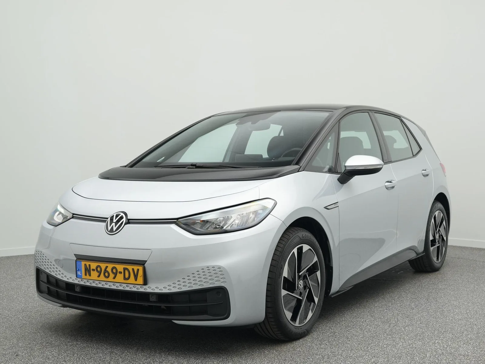 Volkswagen ID.3 (2020) — foto 1